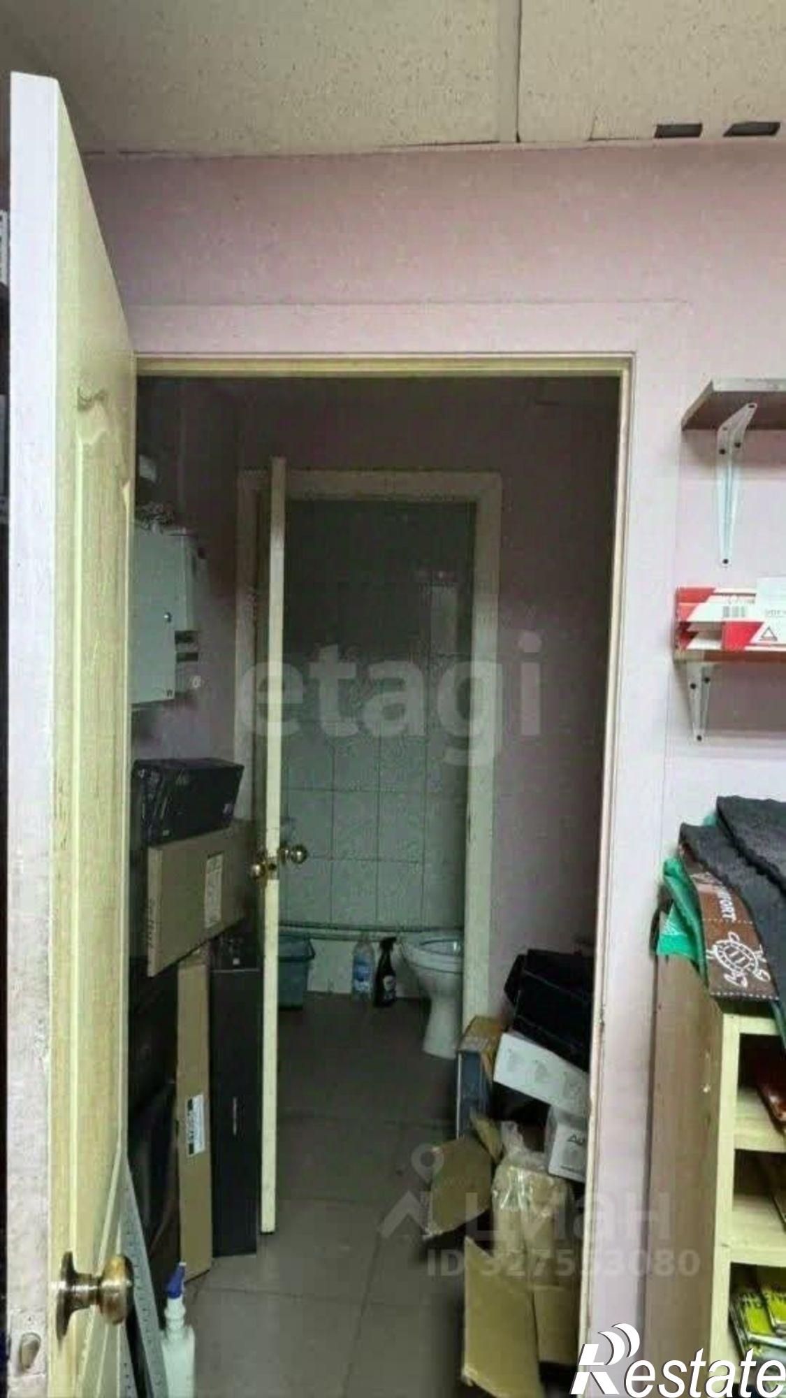 Купить торговое помещение за 7 224 390 рублей на ул Переверткина, 24