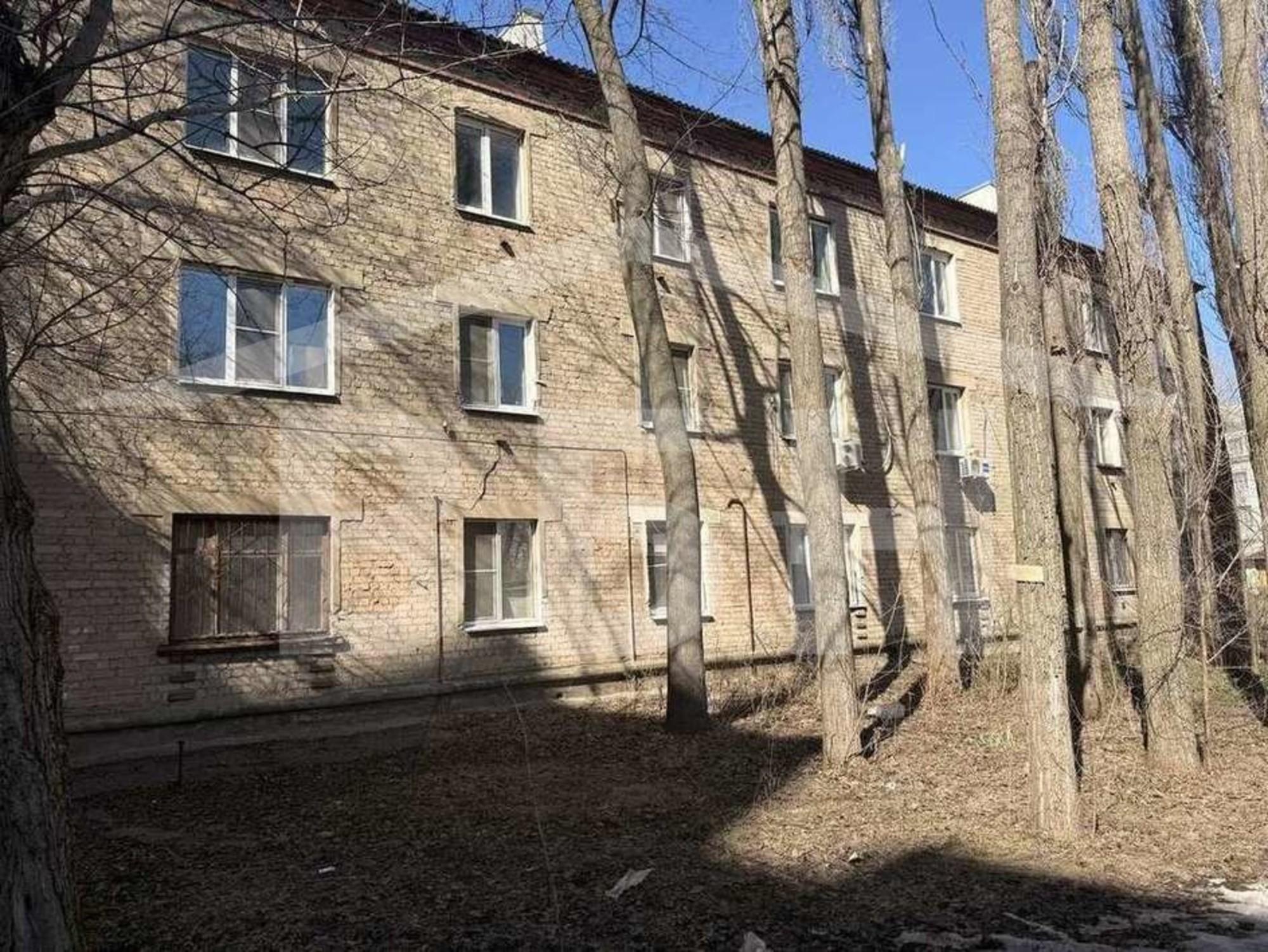 Купить квартиру за 2 500 000 рублей на Карла Либкнехта улица, 35
