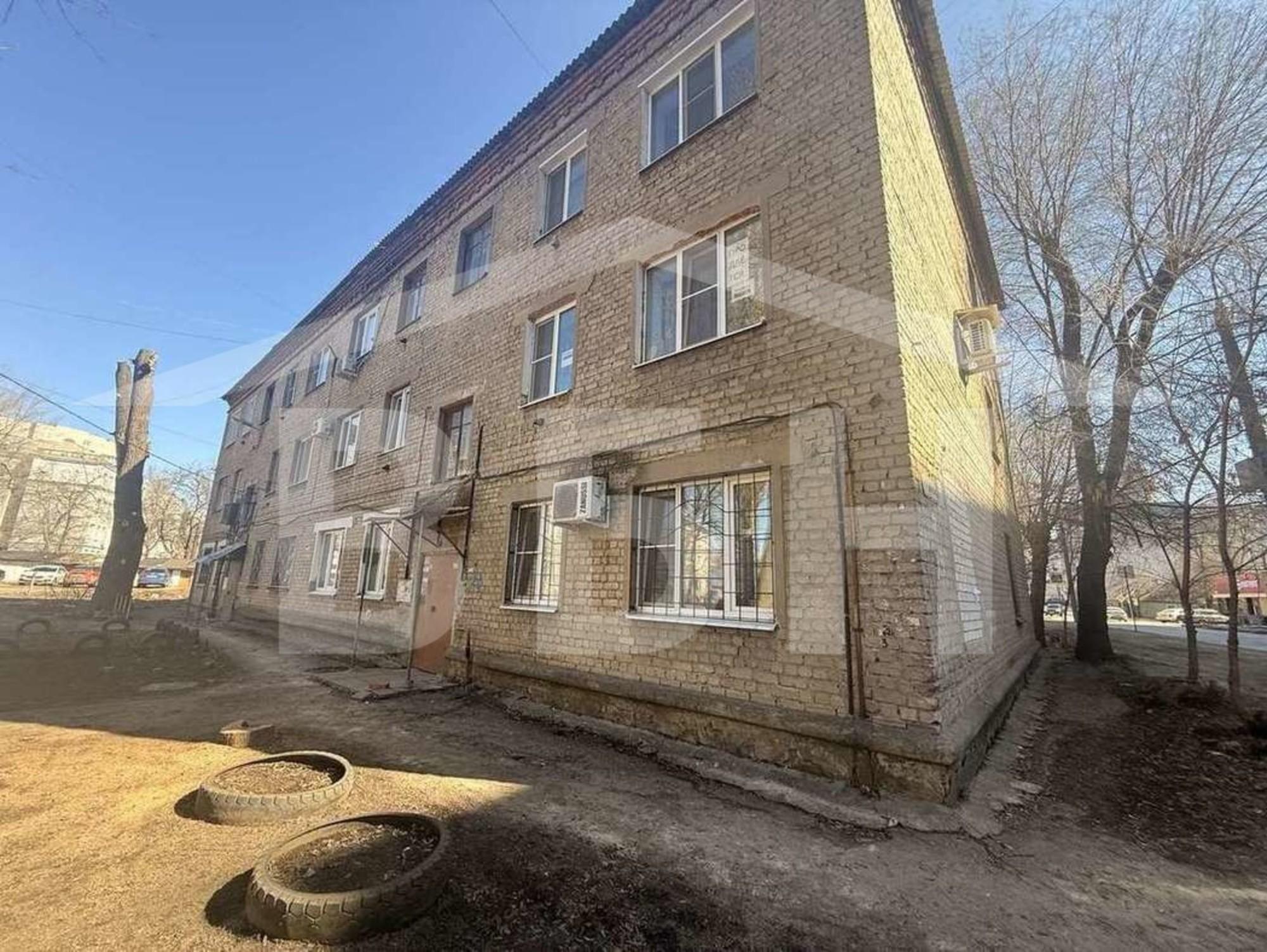 Купить квартиру за 2 500 000 рублей на Карла Либкнехта улица, 35