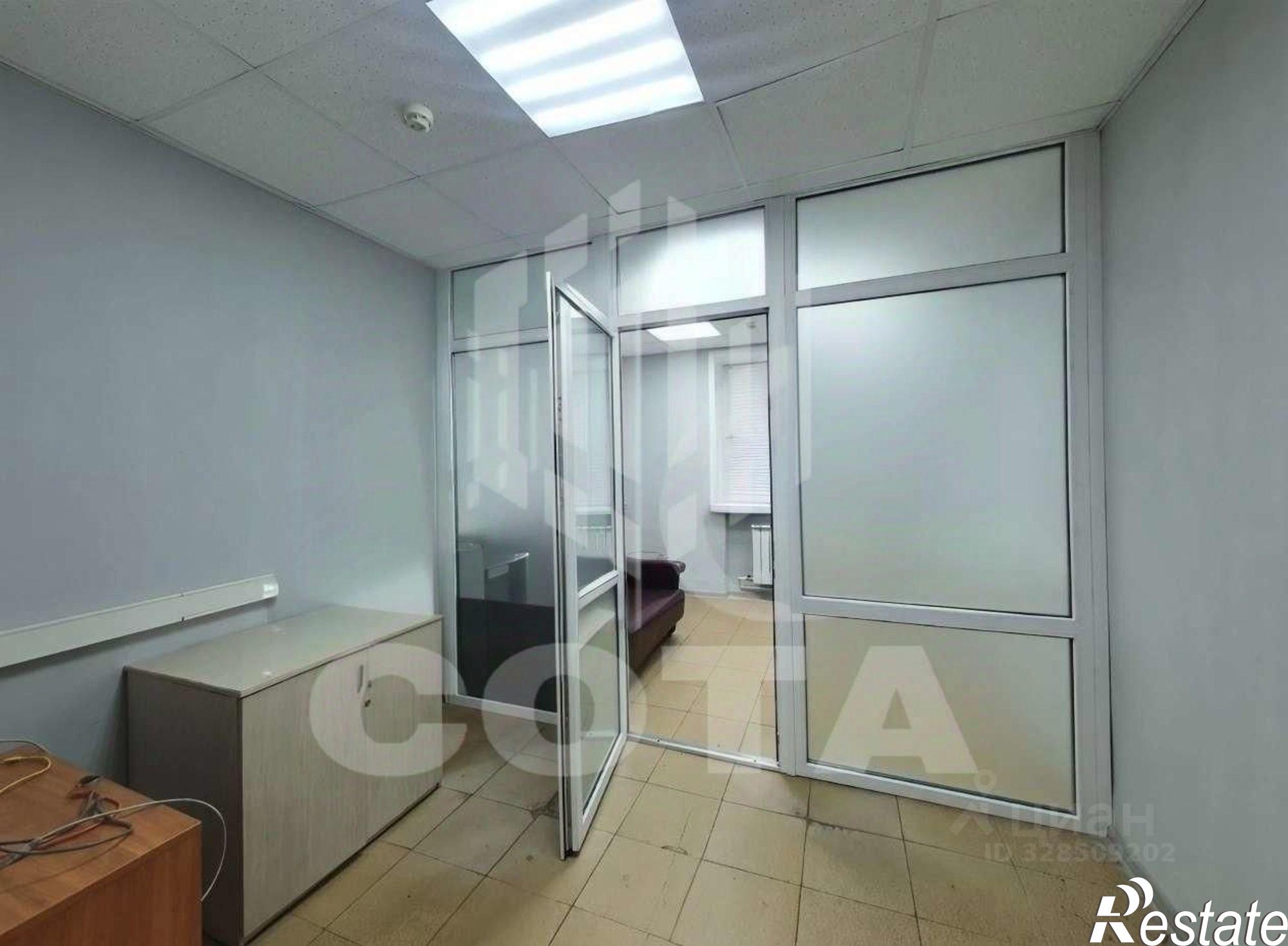 Купить офис, помещение под офис за 7 500 020 рублей на ул Ворошилова, 11