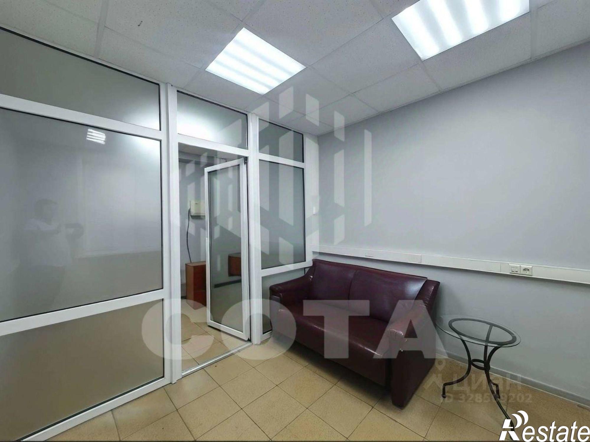 Купить офис, помещение под офис за 7 500 020 рублей на ул Ворошилова, 11