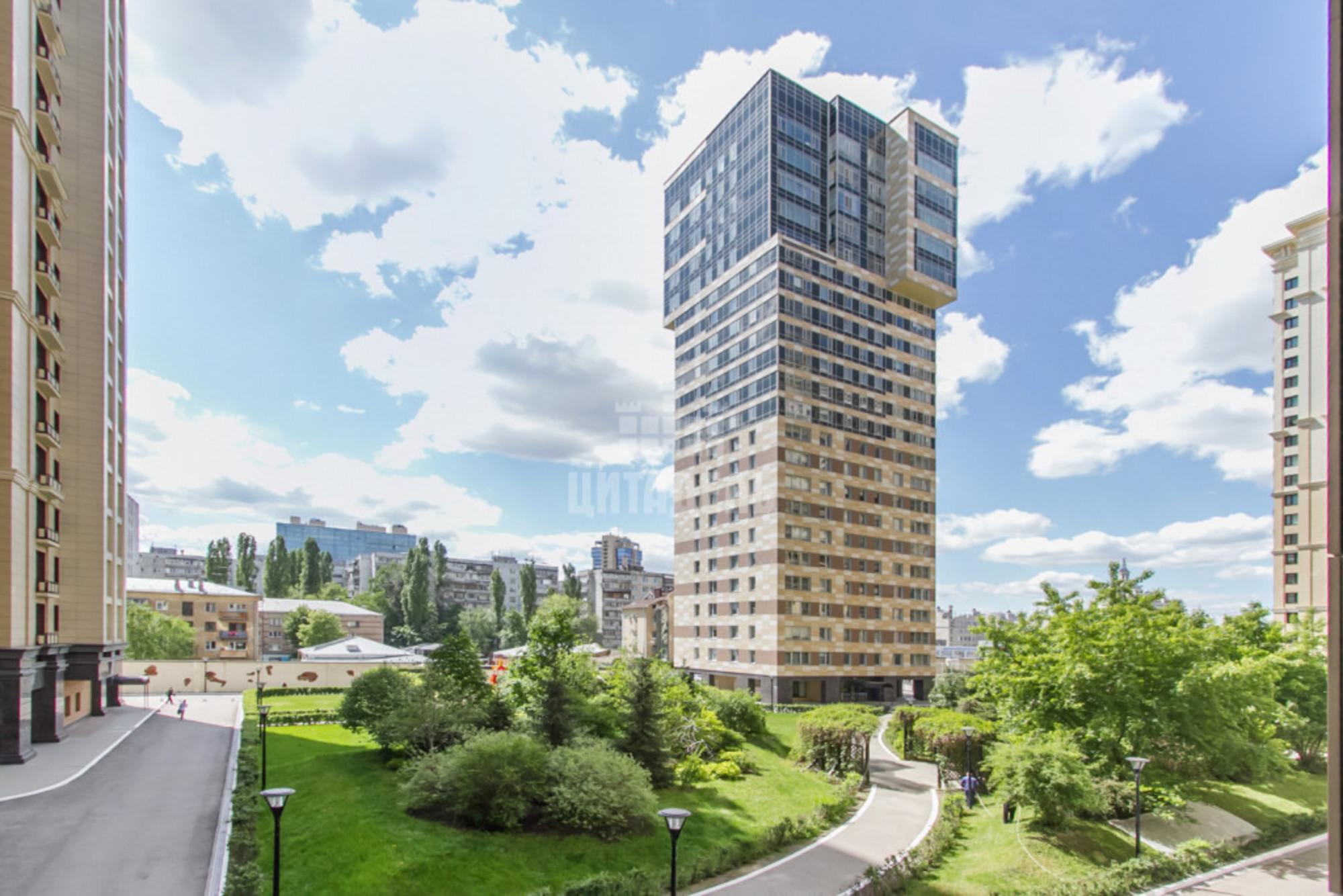 Сдать квартиру за 150 000 рублей на Карла Маркса ул., 67/2