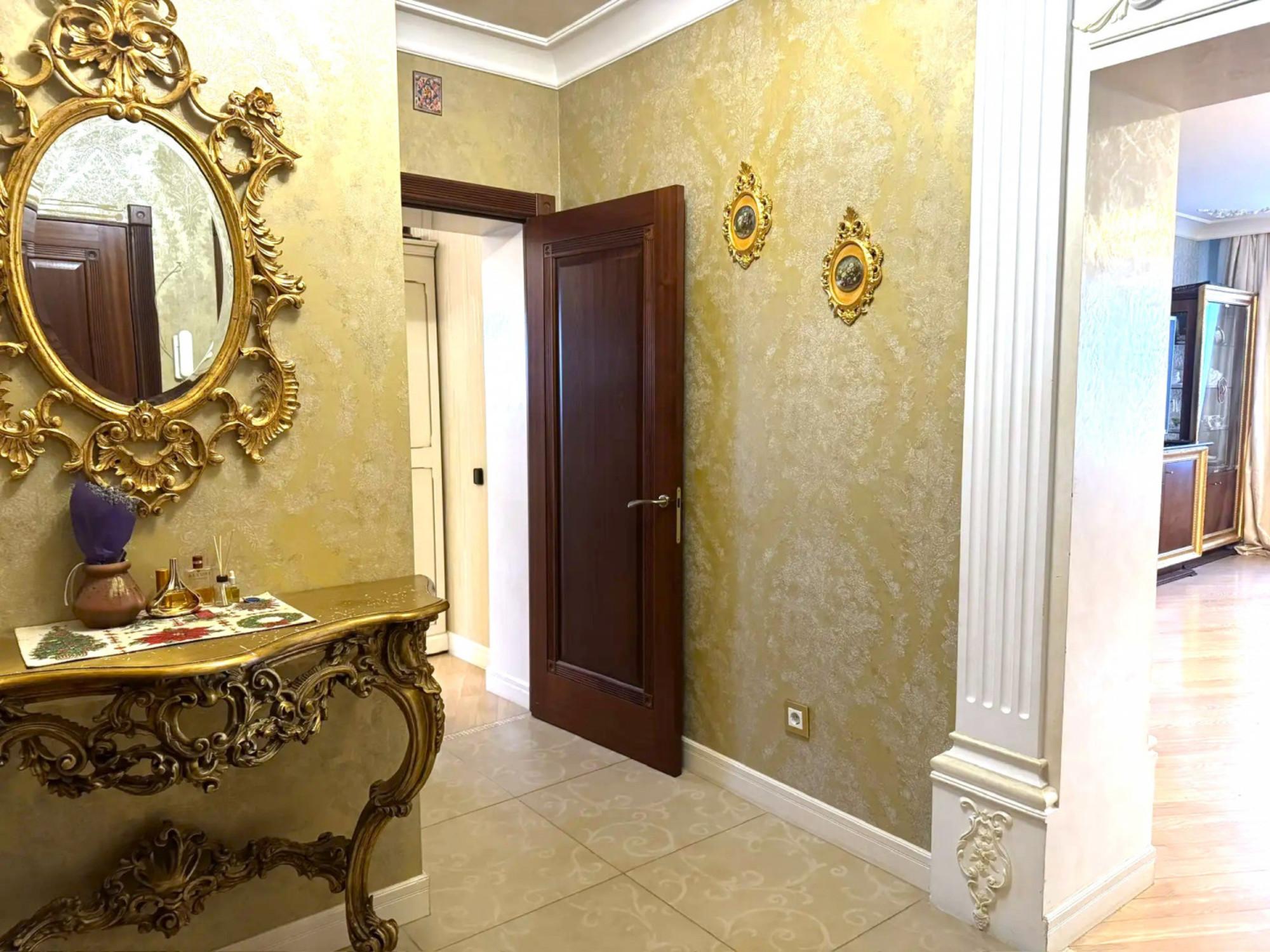 Купить квартиру за 16 500 000 рублей на Карла Маркса ул., 45