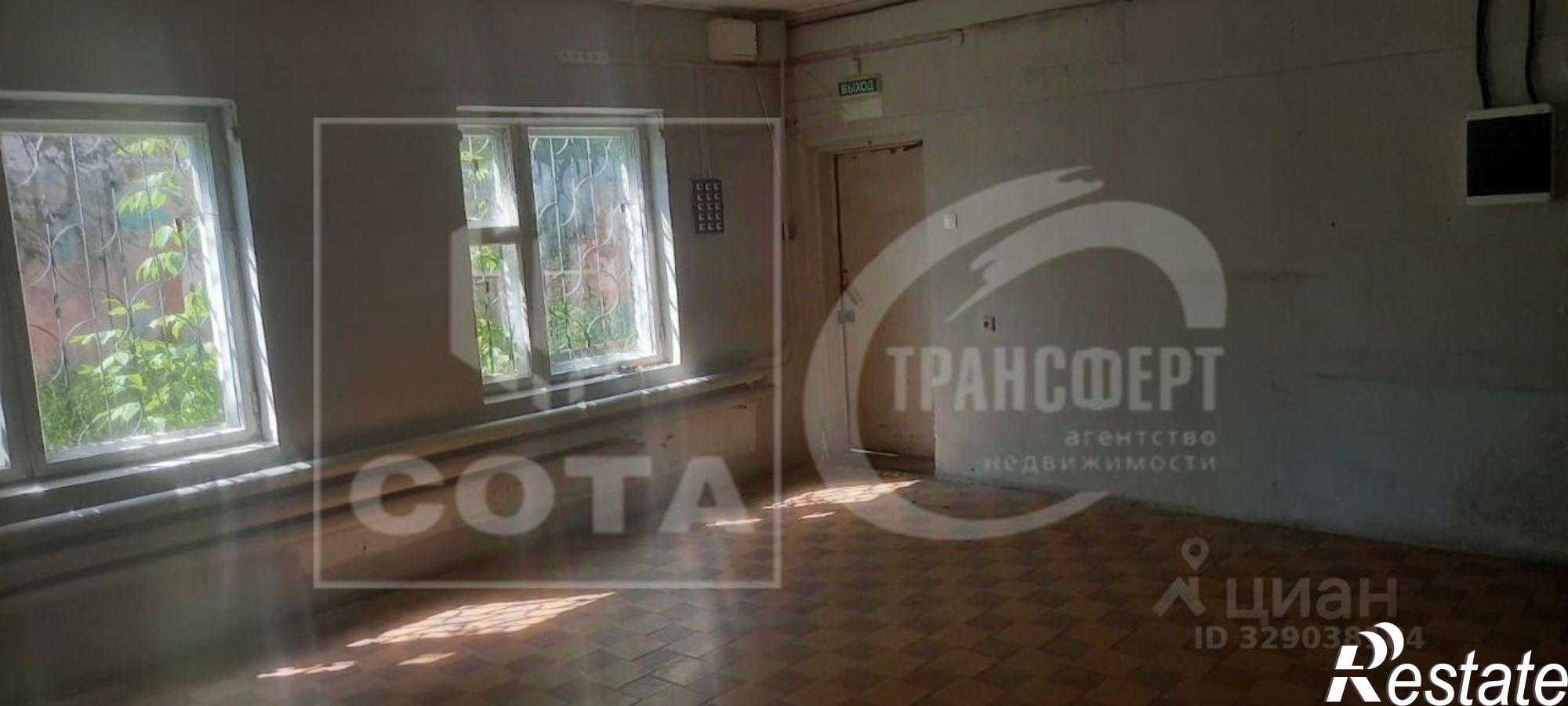 Купить торговое помещение за 6 300 210 рублей на ул Генерала Лохматикова, 11