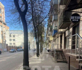 торговое помещение 43 кв м ул Средне-Московская, 45