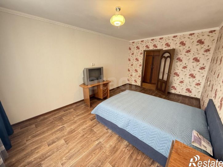3-комн квартира улица 9 Января, 300/4,  д. 300/4