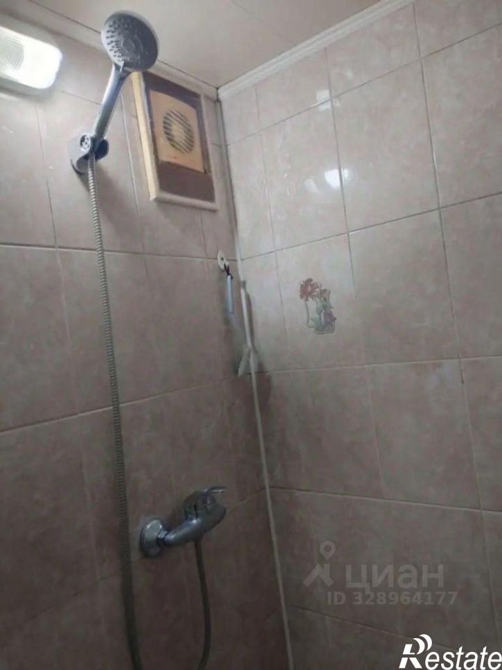 Комната улица Раисы Беляевой, 2,  д. 2