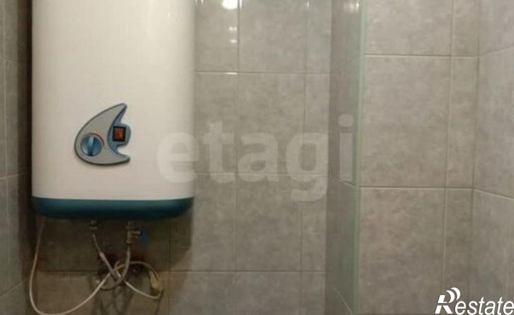 3-комн квартира ул Старых Большевиков, 2,  д. 2