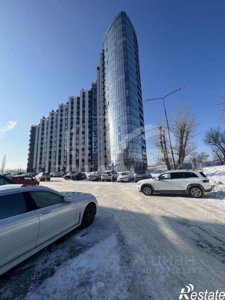 3-комн квартира ул Остужева, 2/1,  д. 2/1