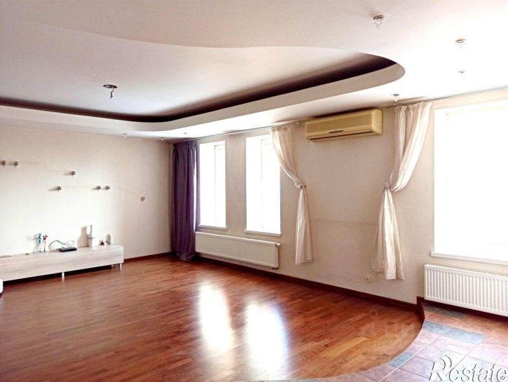 2-комн квартира улица Ломоносова, 57,  д. 57