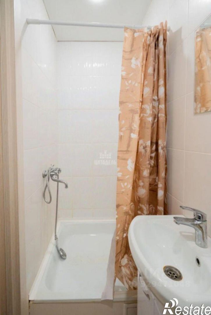 Комната ул Космонавтов, 38,  д. 38