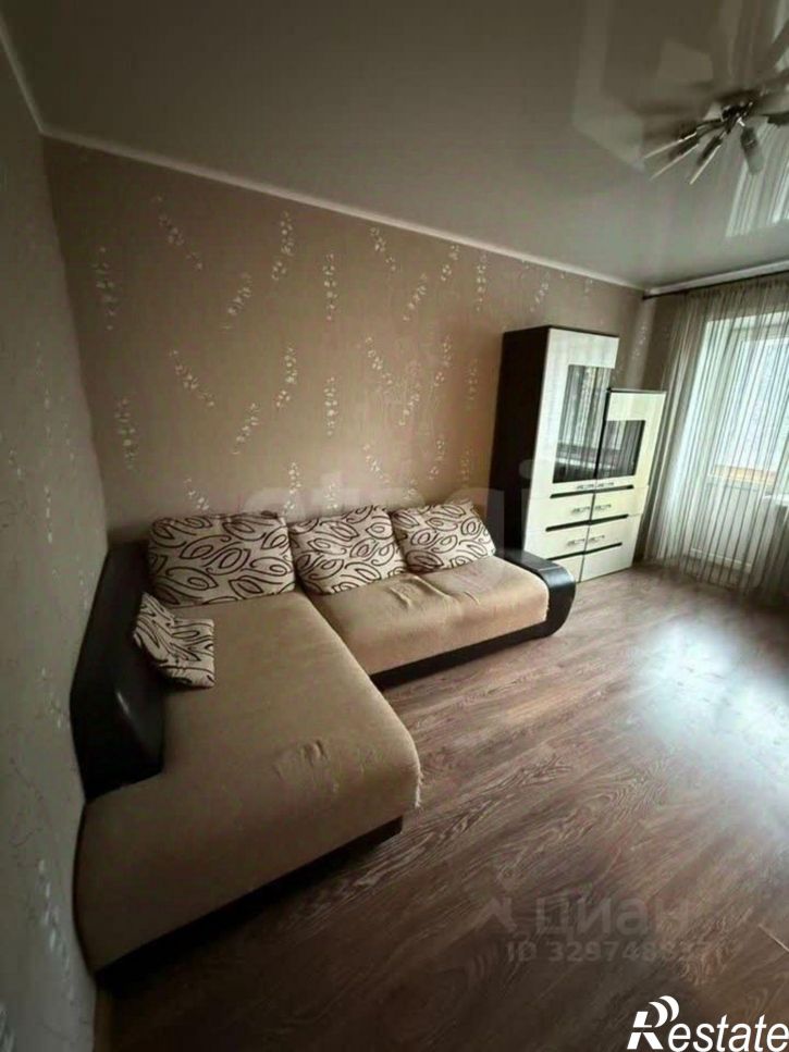 2-комн квартира ул Красных Зорь, 52,  д. 52