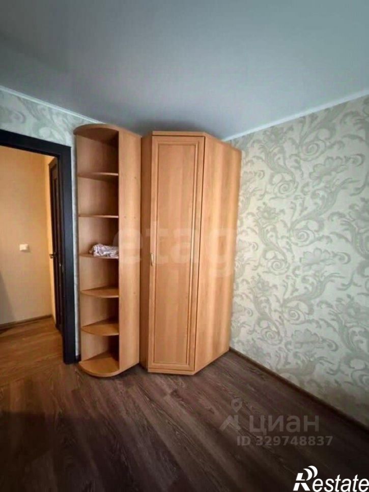 2-комн квартира ул Красных Зорь, 52,  д. 52