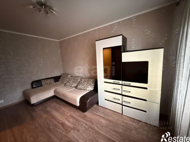 2-комн квартира ул Красных Зорь, 52,  д. 52