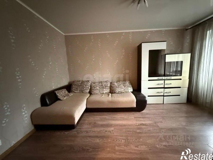 2-комн квартира ул Красных Зорь, 52,  д. 52