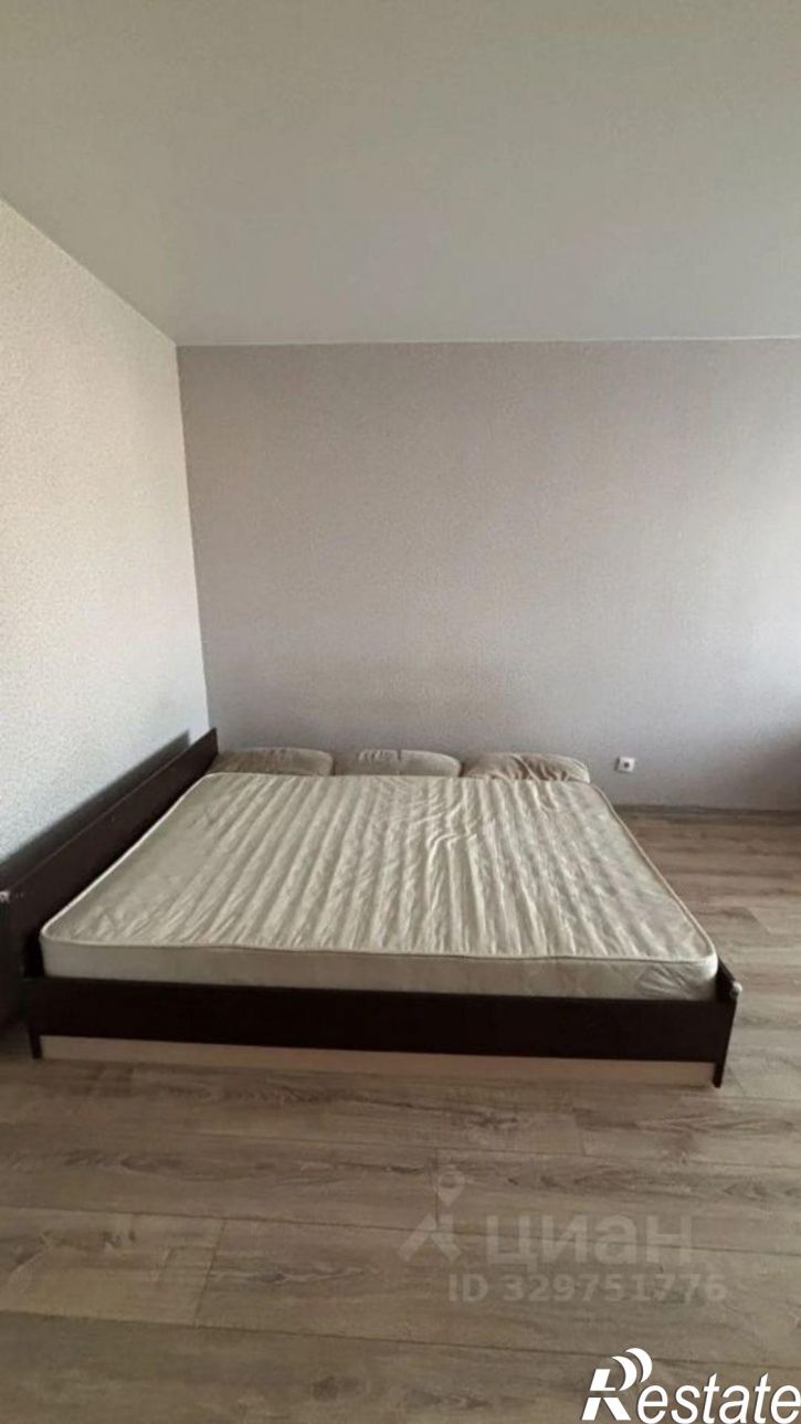 1-комн квартира улица Маршала Одинцова, 25Б/9,  д. 25Б/9