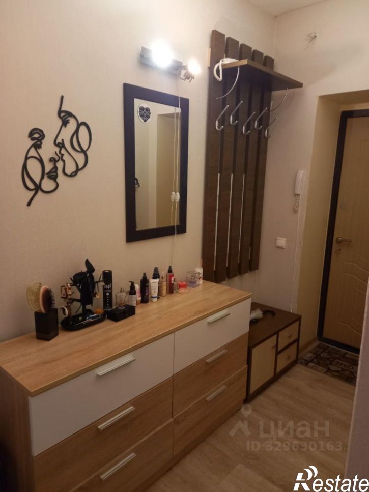 2-комн квартира улица Урывского, 9,  д. 9