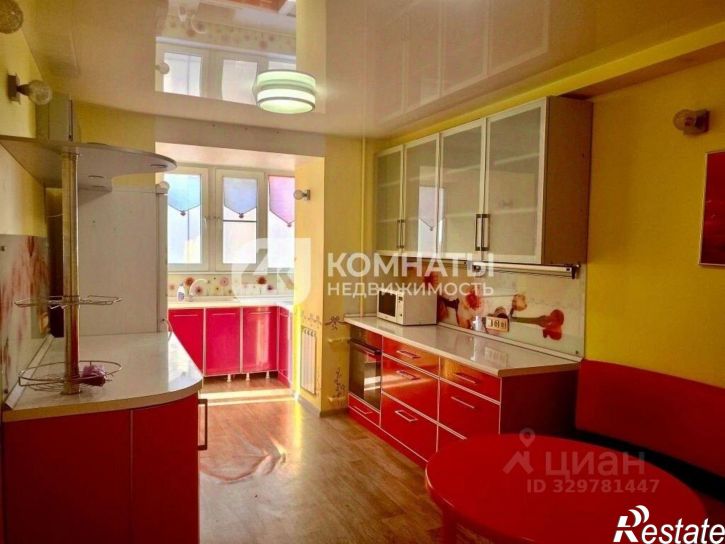 2-комн квартира улица Владимира Невского, 39Б,  д. 39Б
