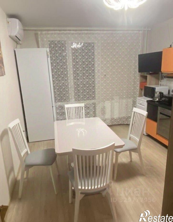 2-комн квартира Московский проспект, 205,  д. 205