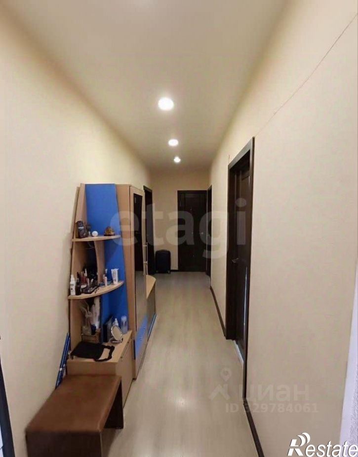 3-комн квартира улица 9 Января, 300,  д. 300