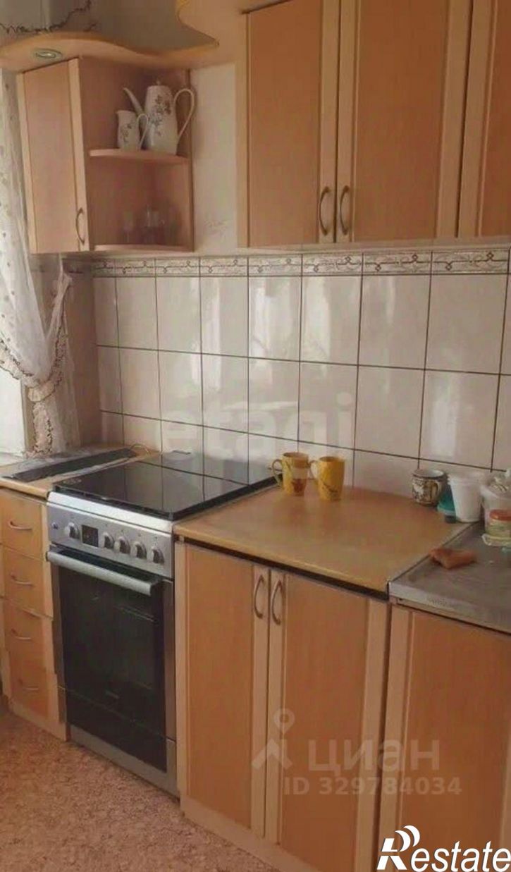 4-комн квартира ул Любы Шевцовой, 11,  д. 11