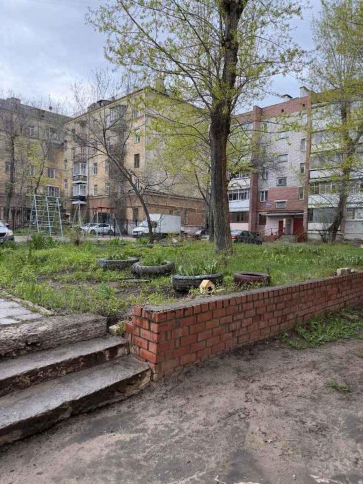 Комната Левобережный