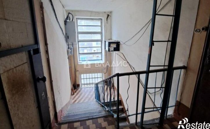 2-комн квартира ул Домостроителей, 8,  д. 8
