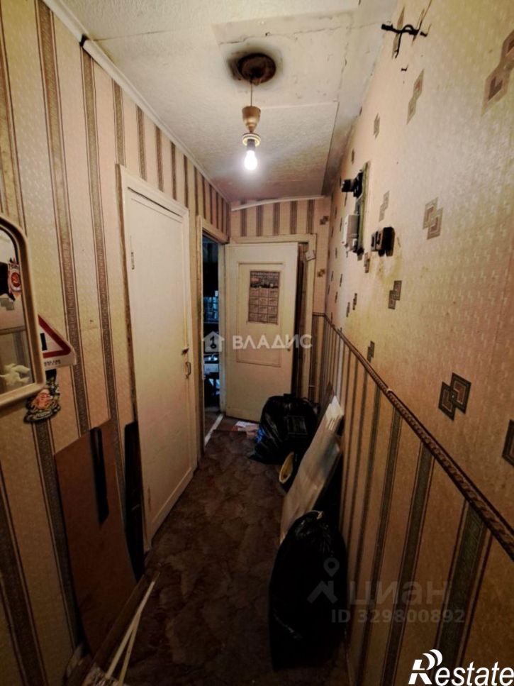 2-комн квартира ул Домостроителей, 8,  д. 8