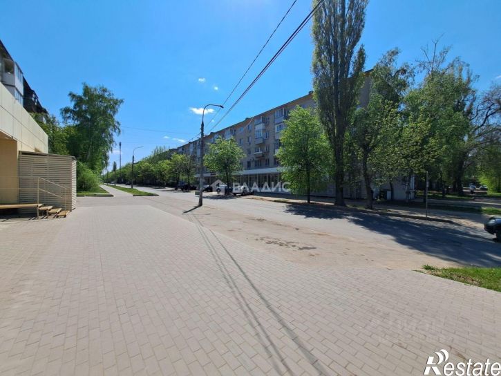 2-комн квартира ул Домостроителей, 8,  д. 8