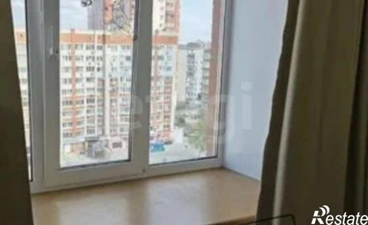 2-комн квартира ул 60 Армии, 27,  д. 27