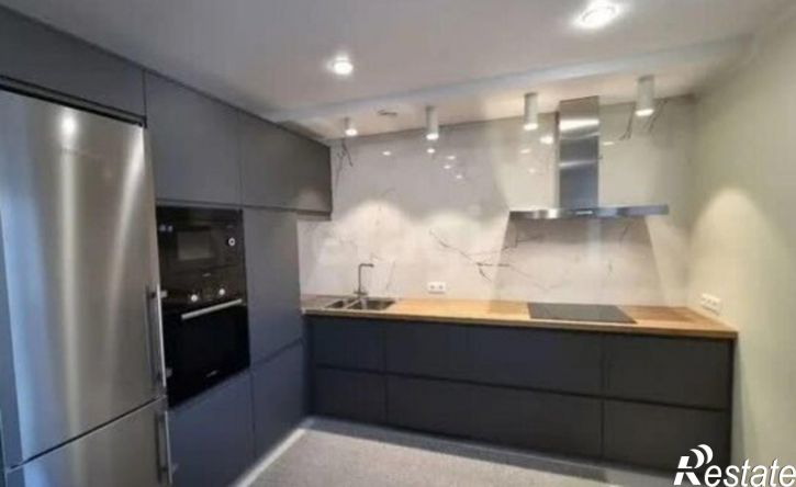 2-комн квартира ул 60 Армии, 27,  д. 27
