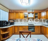 3-комн, 120кв м, этаж 8/10 улица Генерала Лизюкова, 80