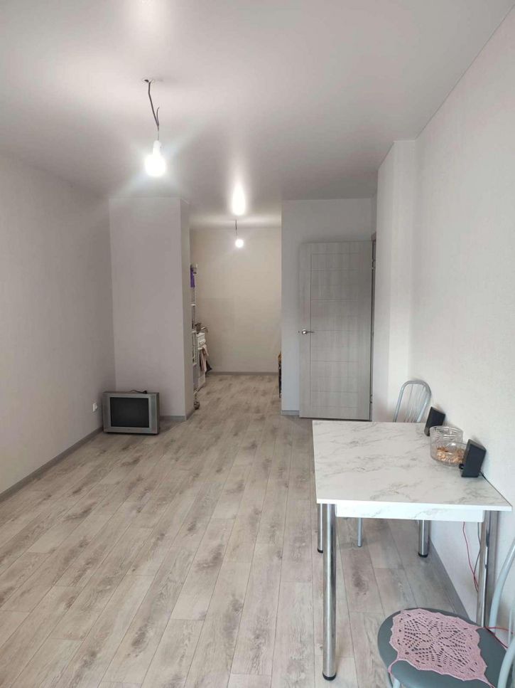 2-комн квартира Теплоэнергетиков улица, 17к3