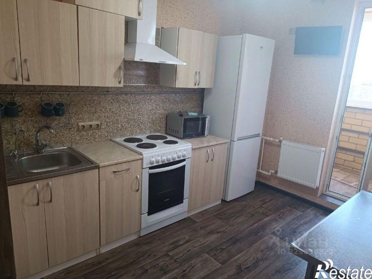 1-комн квартира улица Суворова, 122А,  д. 122А