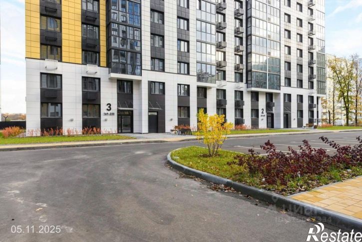 3-комн квартира в новом доме ул Шишкова, 144В,  д. 144В