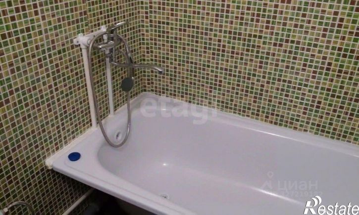 2-комн квартира ул 9 Января, 51,  д. 51