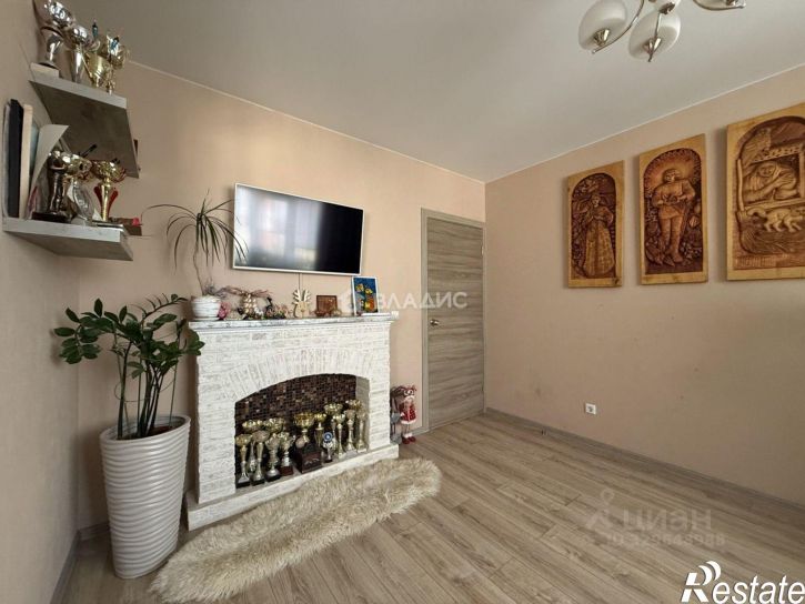 3-комн квартира ул Артамонова, 38д,  д. 38д