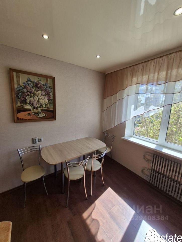 2-комн квартира улица 9 Января, 211,  д. 211
