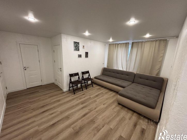 3-комн квартира улица Хользунова, 31,  д. 31