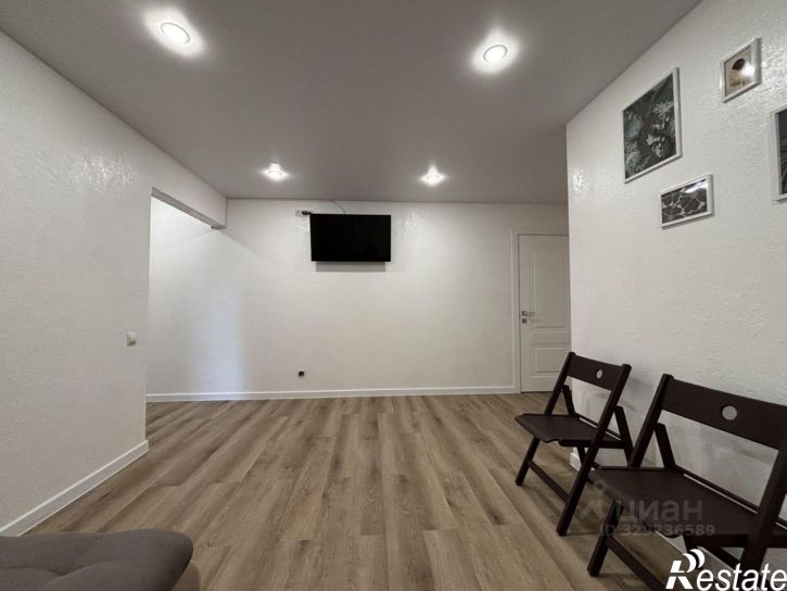 3-комн квартира улица Хользунова, 31,  д. 31