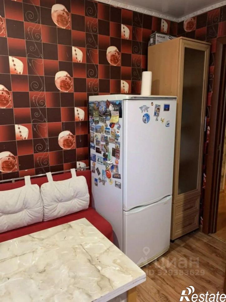 3-комн квартира улица Хользунова, 35,  д. 35