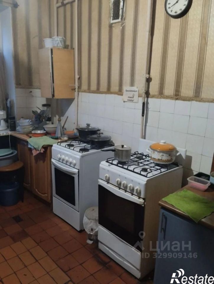 Комната улица Защитников Родины, 4,  д. 4