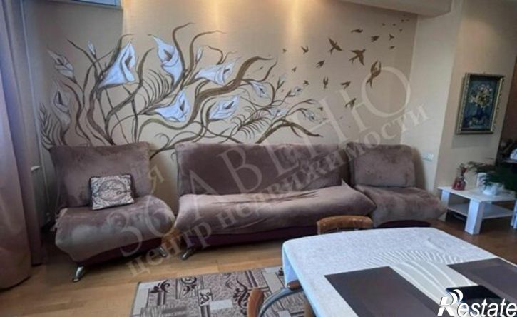 3-комн квартира ул 9 Января, 42,  д. 42