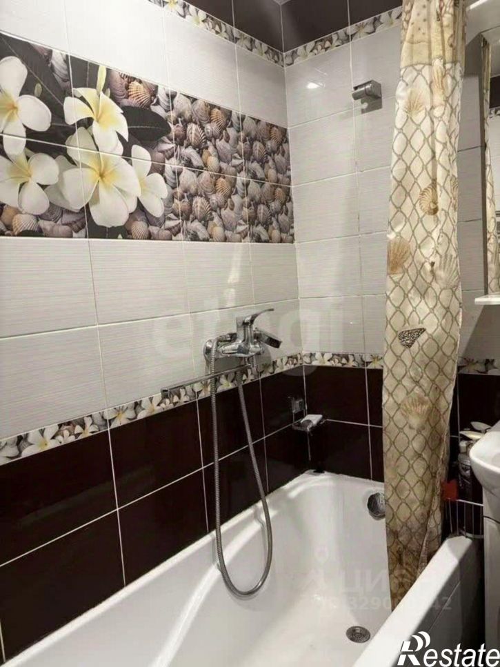3-комн квартира улица 60-й Армии, 25,  д. 25