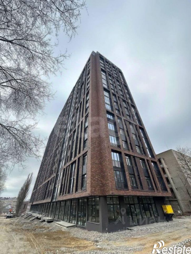 4-комн квартира в новом доме ул 45 стрелковой дивизии, 115,  д. 115