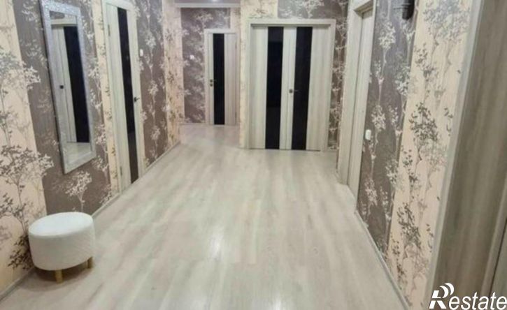 3-комн квартира ул Академика Конопатова, 11,  д. 11