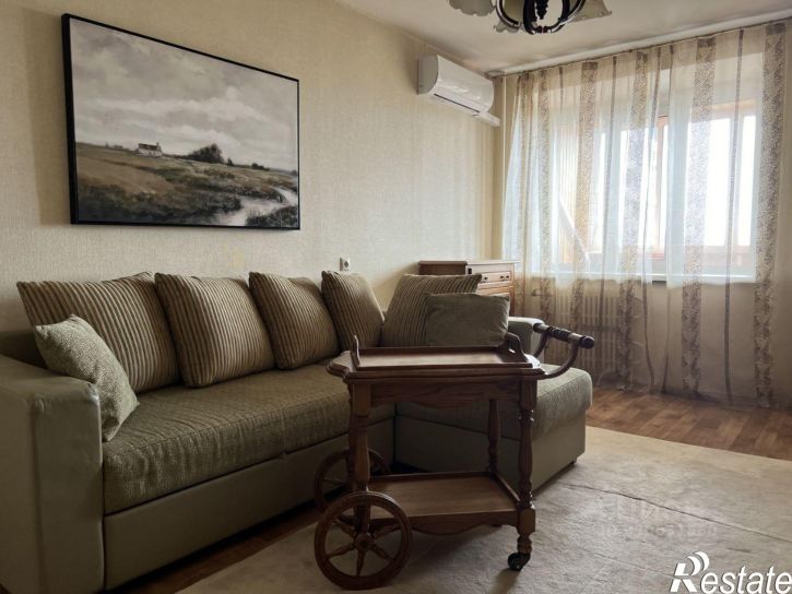 1-комн квартира ул 60 Армии, 27,  д. 27