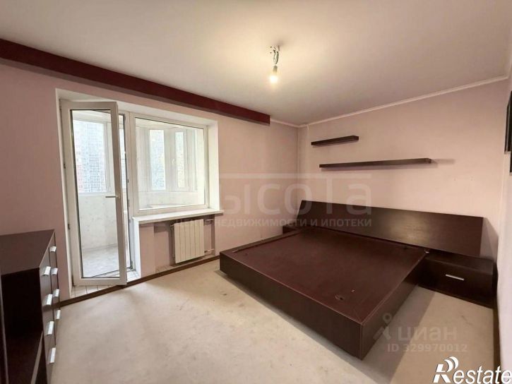 3-комн квартира б-р Победы, 43,  д. 43