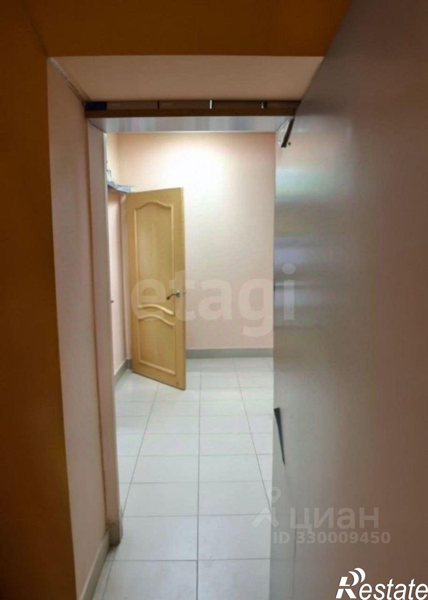 Купить торговое помещение за 9 952 420 рублей на ул Моисеева, 10