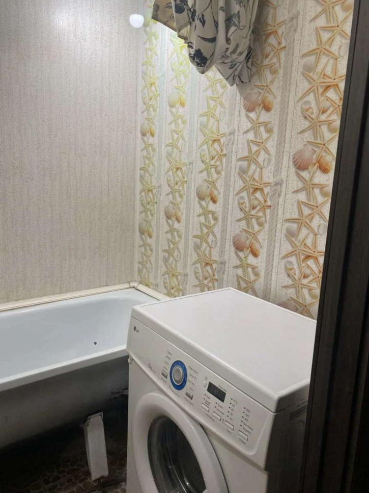 3-комн квартира Маршала Жукова улица, 3